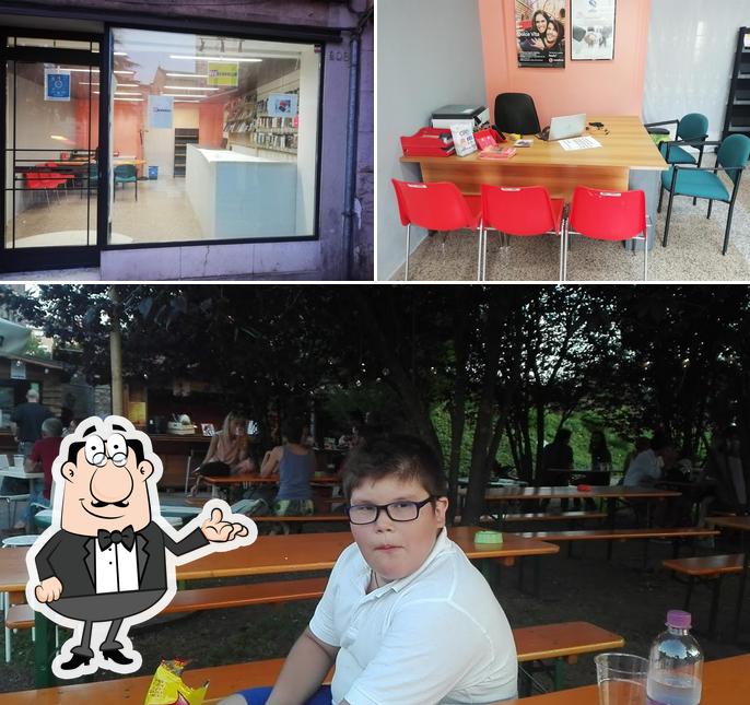 Dai un'occhiata agli interni di Saltatempo Cafè