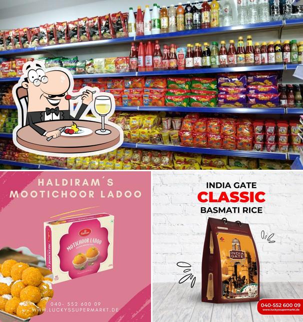 Food at Lucky Hypermarket