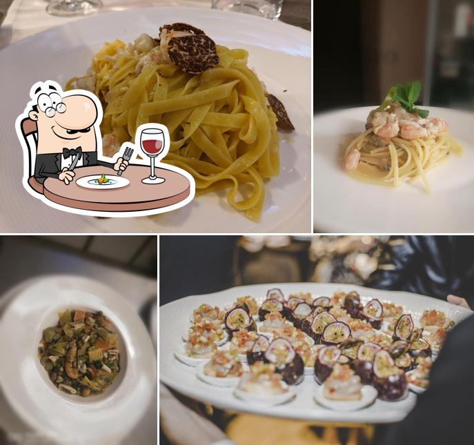 Cibo al Scuderie Savini da Mauro