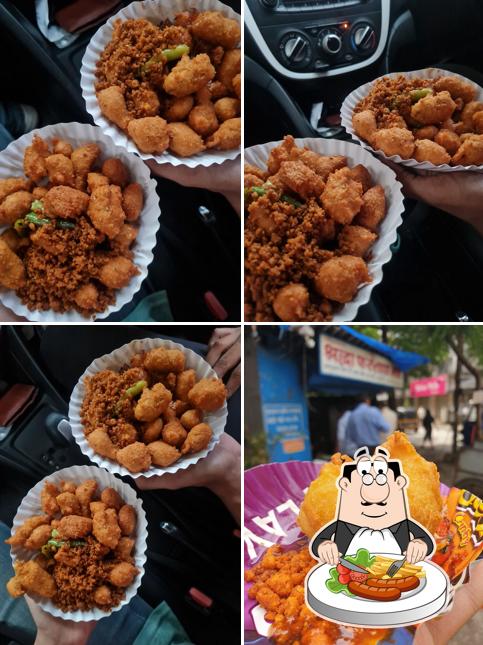 Food at Shraddha farsan mart