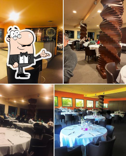 Siediti a un tavolo di Ristorante al Golf