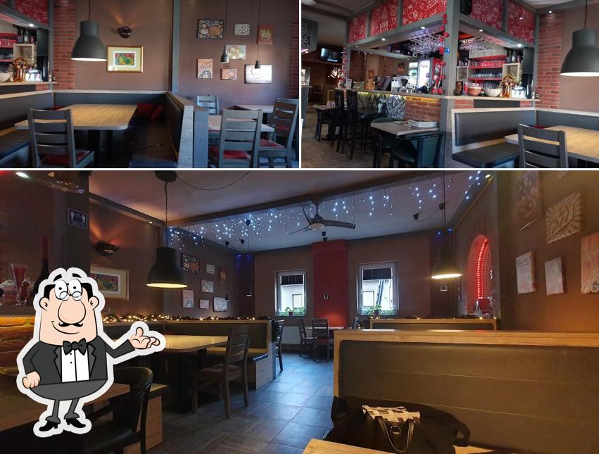 Gli interni di Pizza house Raj