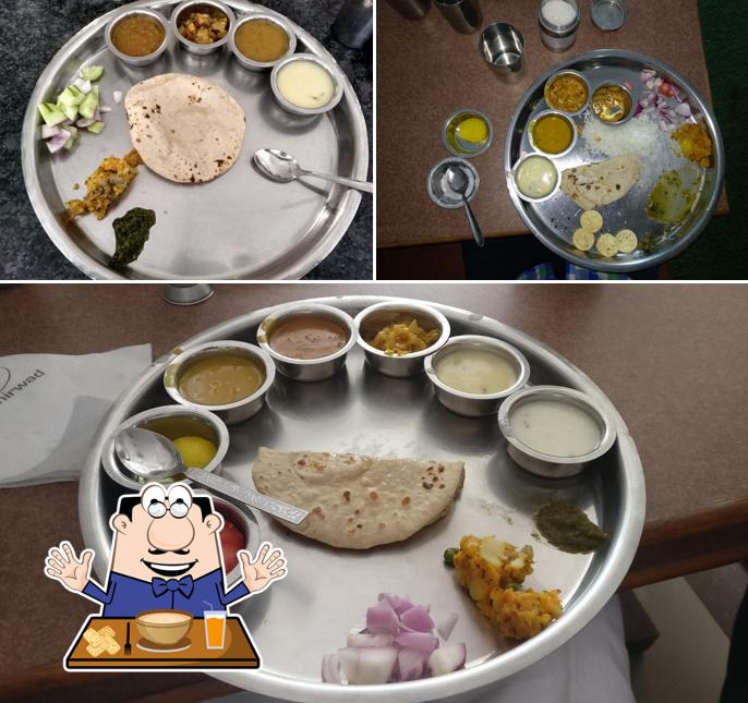 Meals at Aashirwad Dining Hall