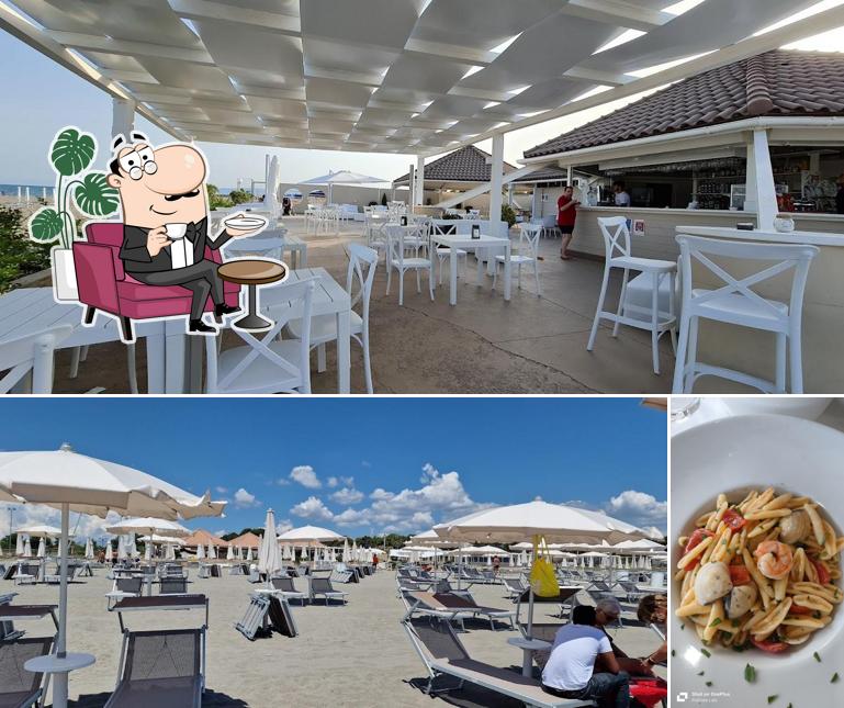 Tra le varie cose da La Stiva since 1975 si possono trovare la interni e cibo