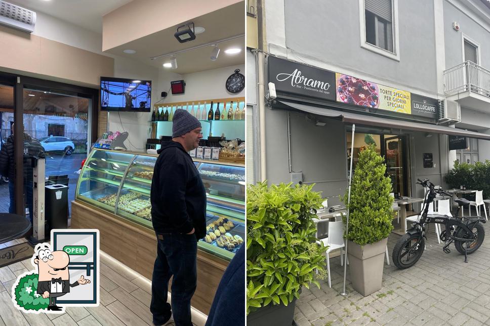Gli esterni di Pasticceria Abramo