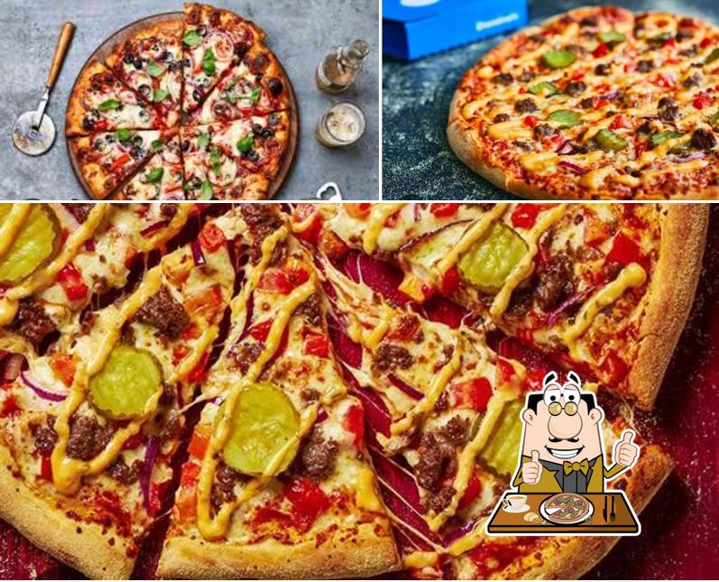 Order pizza at White Hart Pizza - Best Pizza Cafe in Indirapuram/Pizza in indirapuram/Burger in indirapuram/Garlic bread/Kitty party/