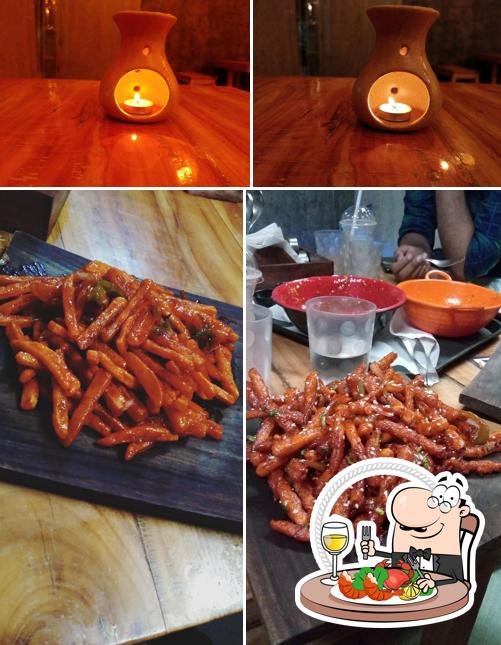 Order seafood at Baatcheet cafe - Best cafe in Vaishali