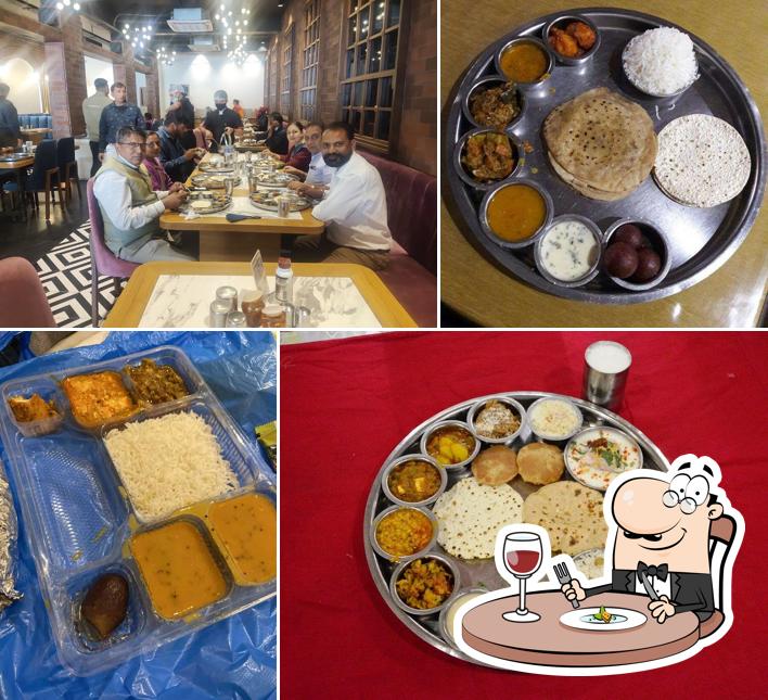 Food at Hotel Bhabha & Bhabha Dining Hall