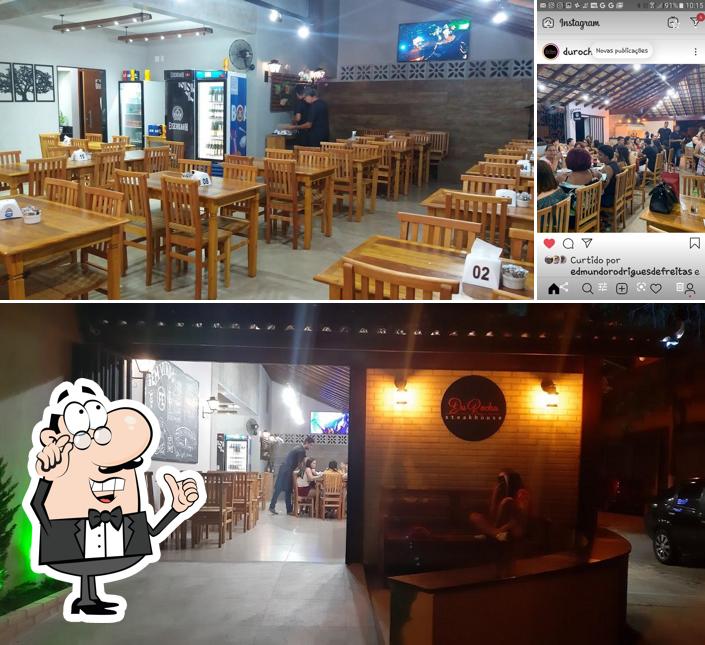 O interior do Du Rocha steak house