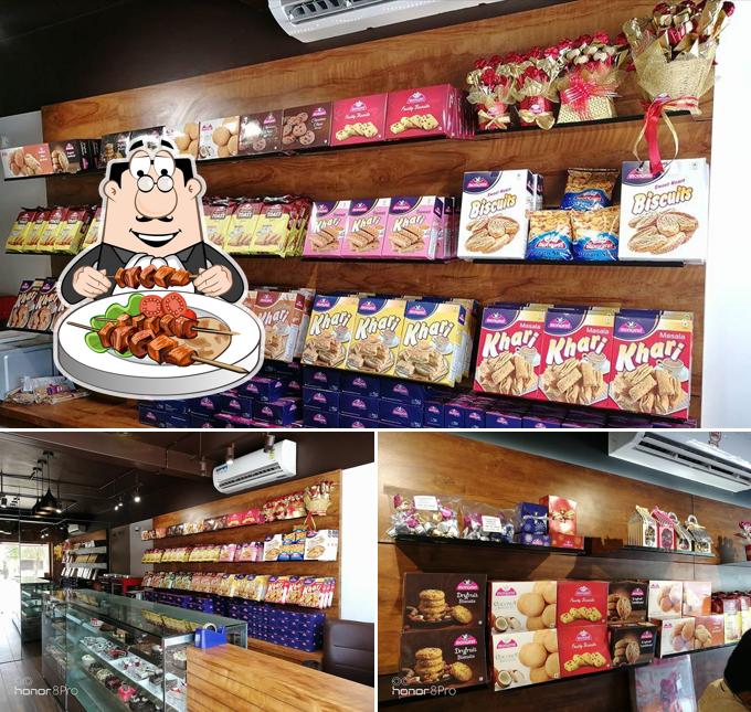 Meals at Monginis BrownHouse Cake Studio (મોન્જીનીસ બ્રાઉનહાઉસ કેક સ્ટુડિયો)