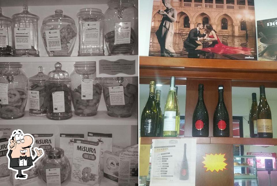 Gli interni di Bar Latteria Stella 2