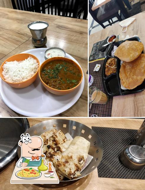Food at Kake Da Dhaba