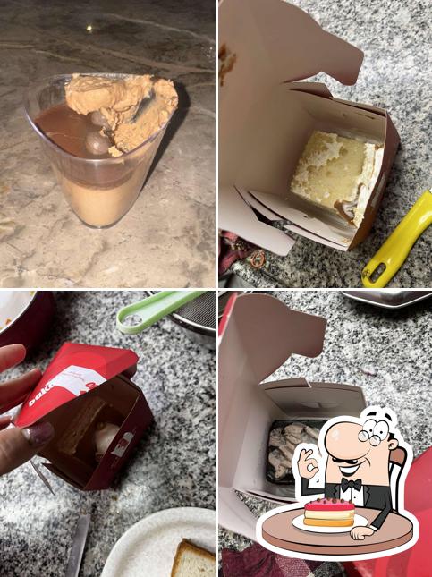 Cheesecake at Bakingo