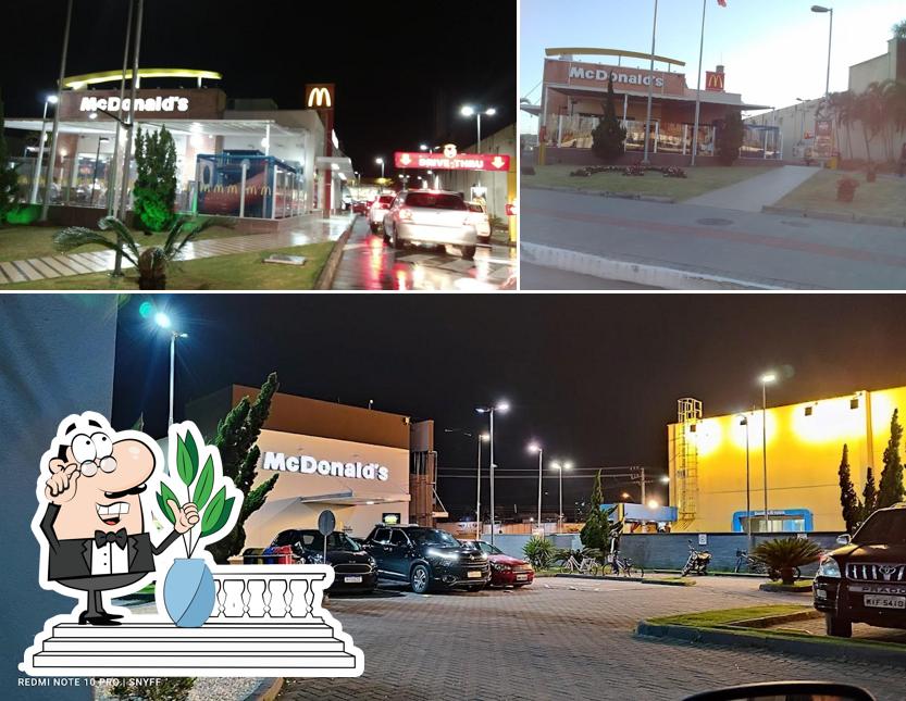 O exterior do McDonald's