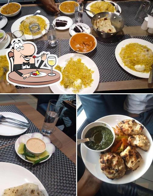 Meals at FoodExx ফুড্‌এক্স