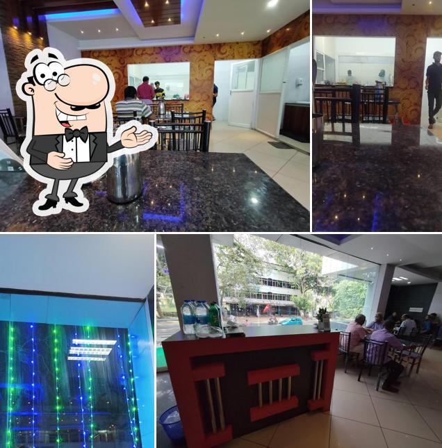 Aryaas Elite Veg Restaurant