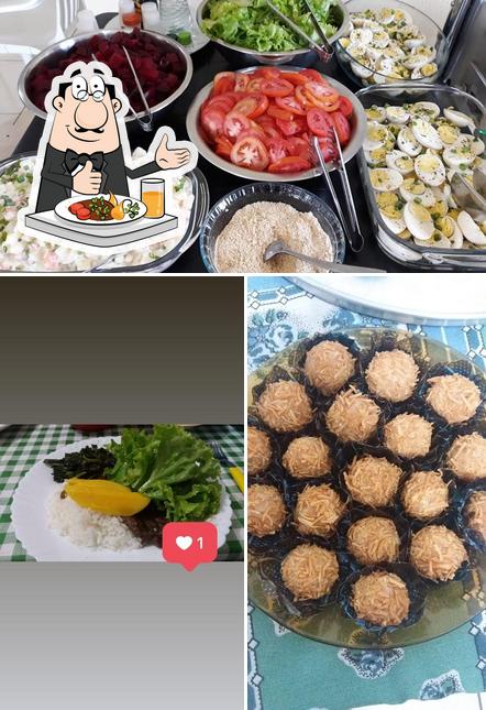 Comida em Restaurante Massarin