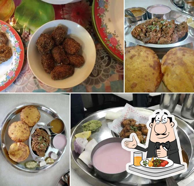 Food at Malwani Aswad