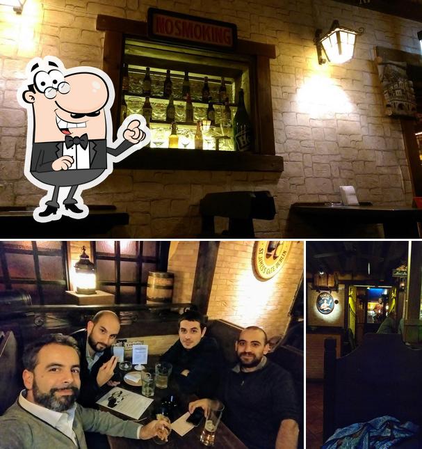 Questa è la foto che mostra la interni e esterno di La Ghigliottina
