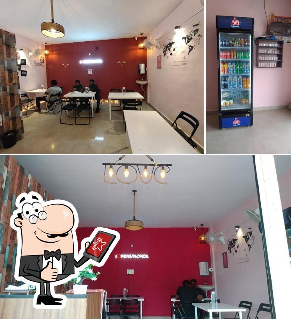 Food&Music Cafe