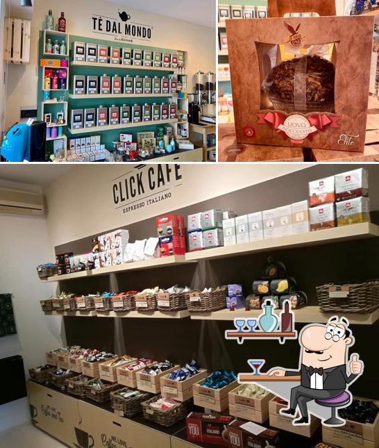 Dai un'occhiata agli interni di Click Cafè Rimini