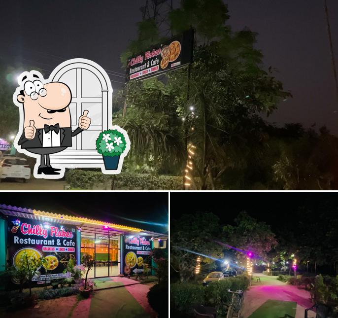 The exterior of The Chilly Flakes