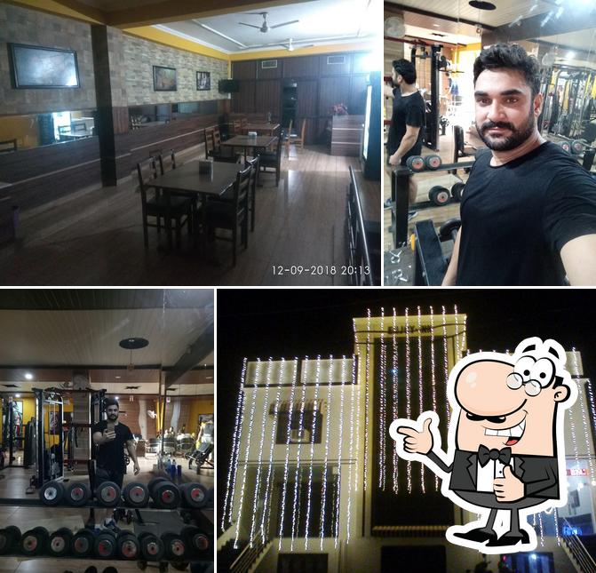 Enjoy Inn Restaurant