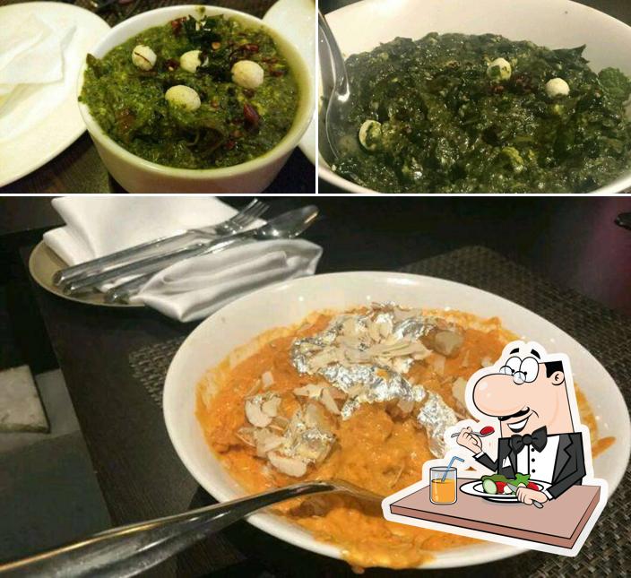 Meals at Mitra Da Dhaba & Caterers