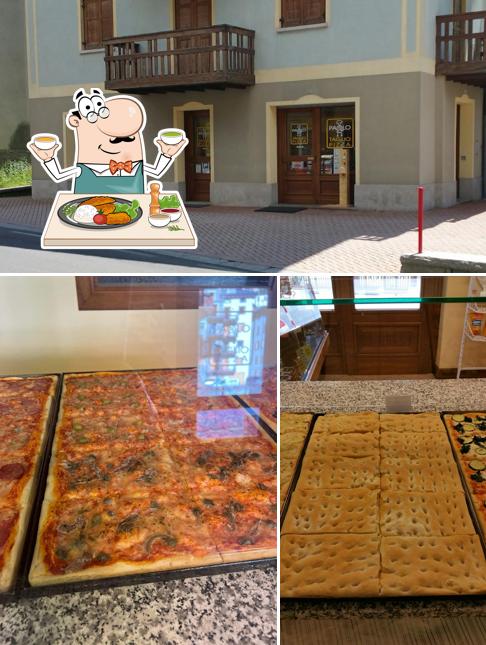 Questa è la foto che presenta la cibo e interni di Paolo pizza