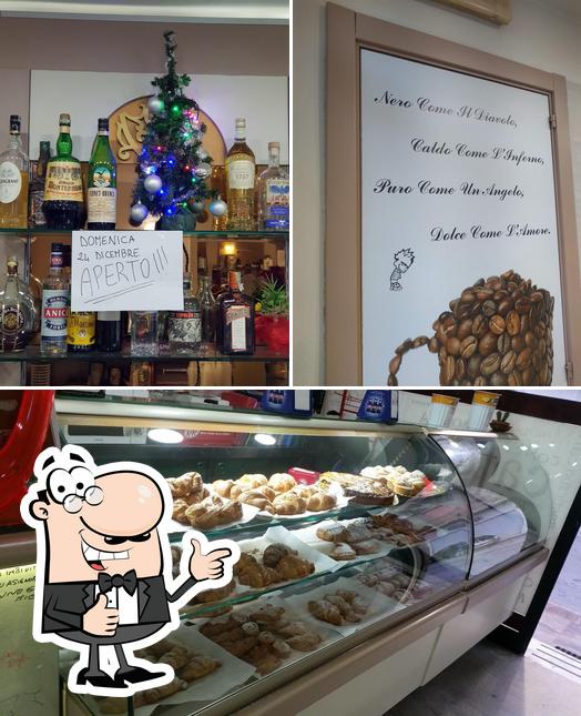 Bar Manila Gelateria Caffetteria Di Araniti Maria