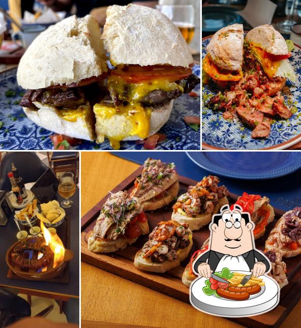 Sanduíche de carne de porco desfiada em Boteco Português