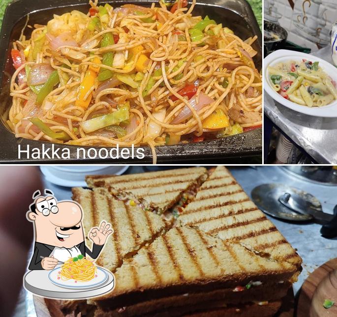 Spaghetti carbonara at FOODSMYTH PIZZA & CAFE