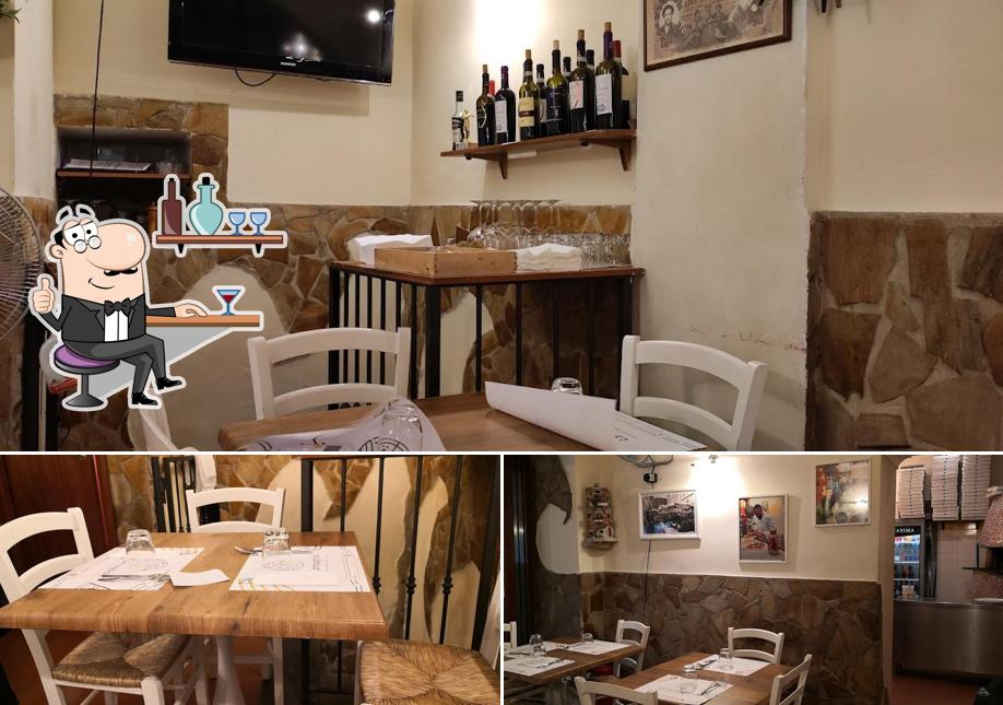 Siediti a un tavolo di La Campagnola Pizzería & Trattoria