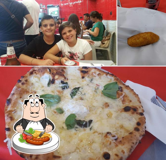 La immagine della cibo e interni di Pizzeria Trattoria Pellone