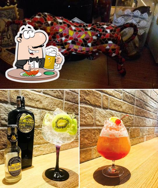 Puoi goderti un rinfrescante bicchiere di birra chiara o scura