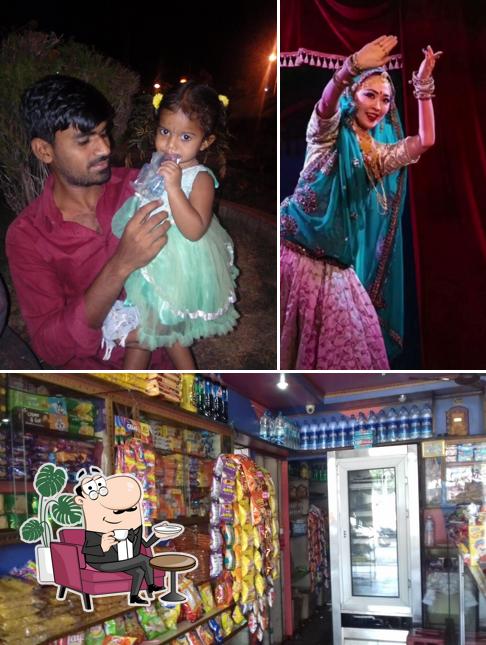 Check out how Richies Pizza Corner looks inside