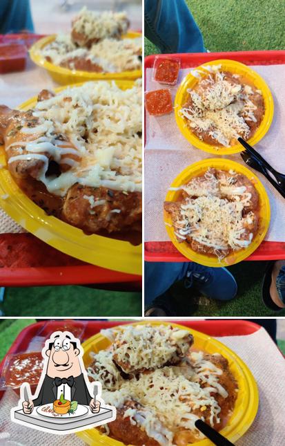 Food at Wonder momos