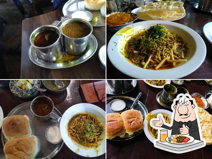 Meals at Sadhana Chulivarchi Misal