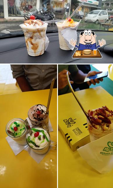 Falooda at MOUZY BANANA AVIL MILK