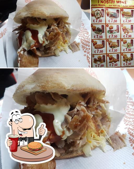 Prenditi un hamburger a Pizza e Kebab