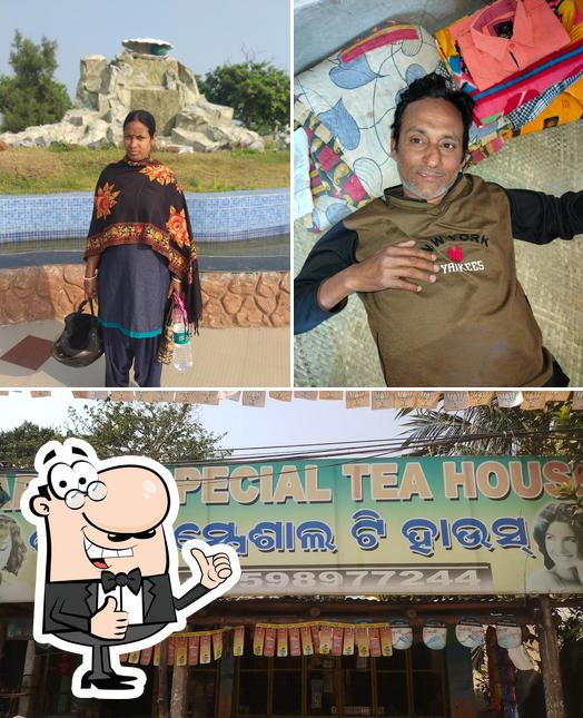 Look at this image of Bapna Tea Stall