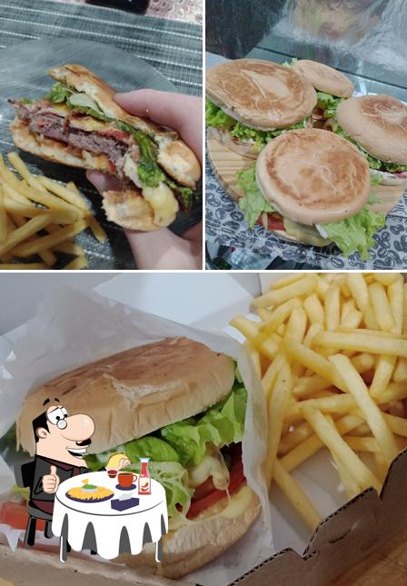 Experimente um hambúrguer no Willian's Burger Pizzaria Delivery