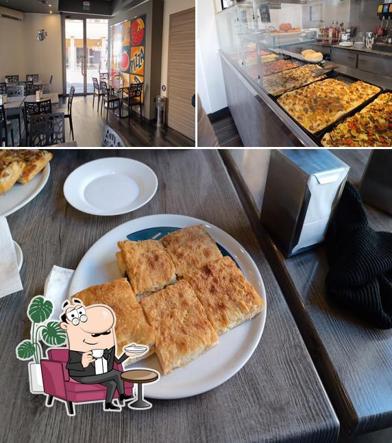 La interni e cibo del ristorante