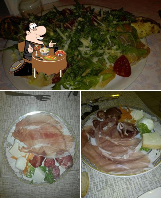 Platti al Ristorante e pizzeria LA GROTTA (AVELLA)