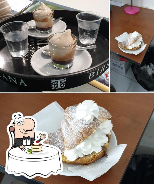 El Mojito serve un'ampia gamma di dessert
