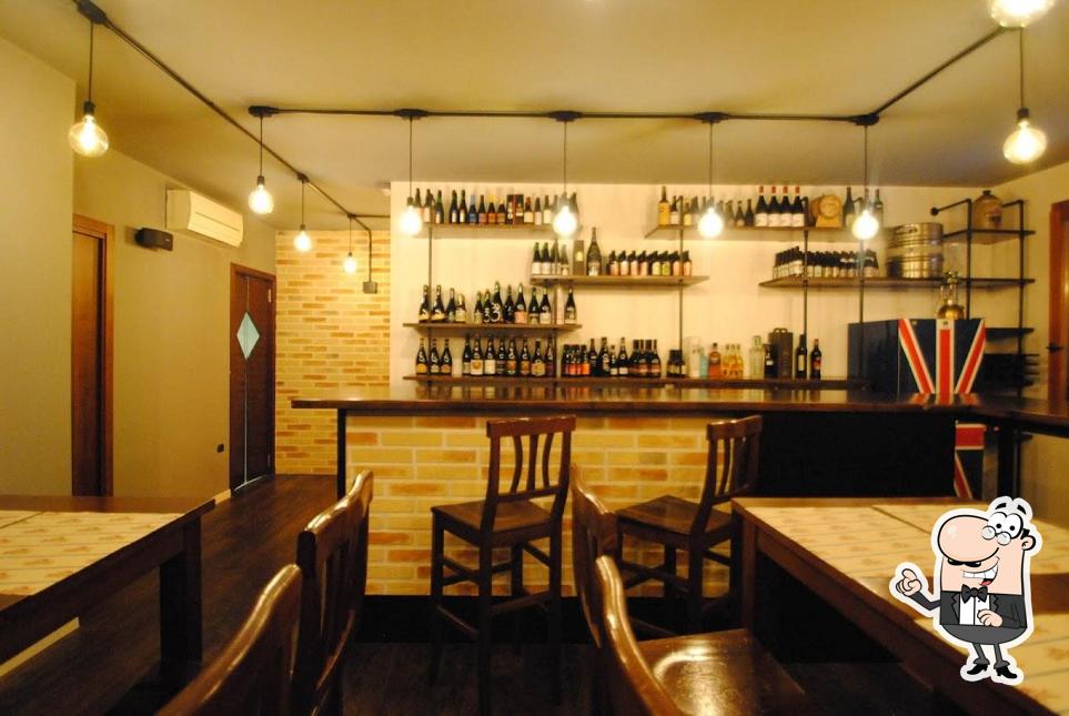 Gli interni di Old Spirit Authentic Football Pub Est. 2011