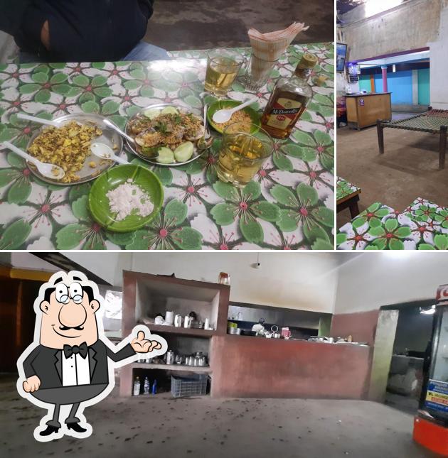The interior of Punjabi Dhaba Dankuni