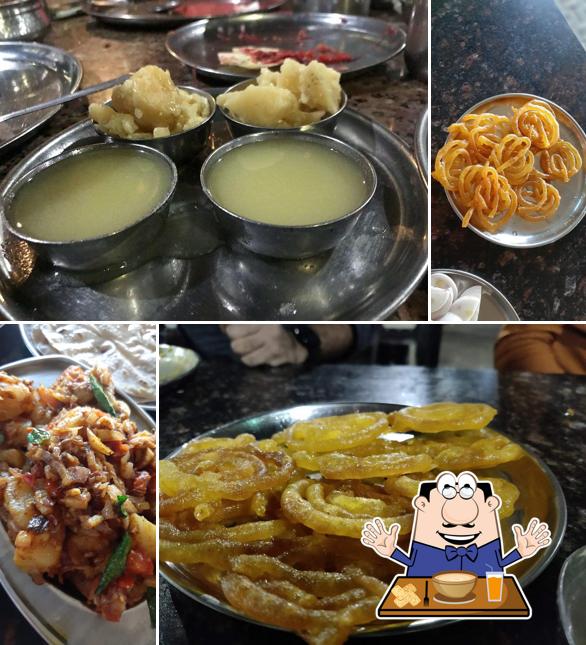 Food at Hotel Gurukrupa - Kathiyawad Ne Kangare