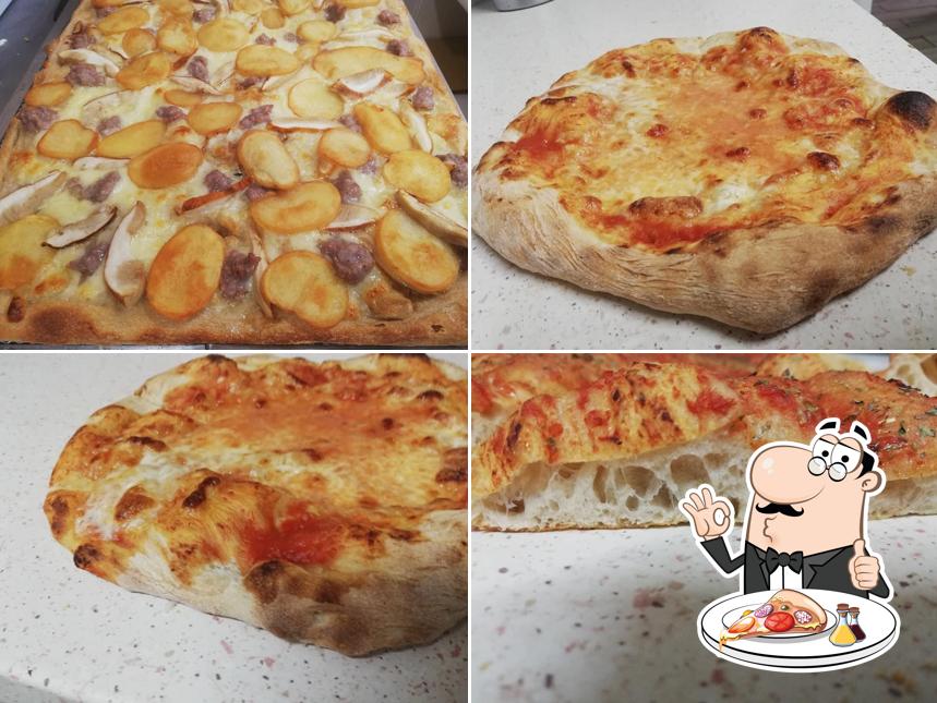 Ordina tra le svariate varianti di pizza