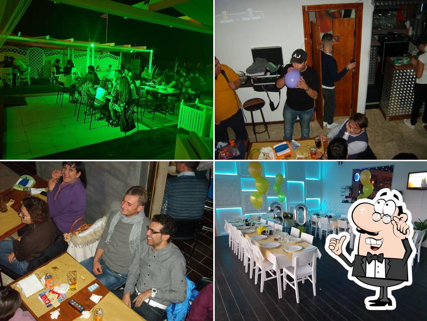 Gli interni di PUB ON THE ROAD